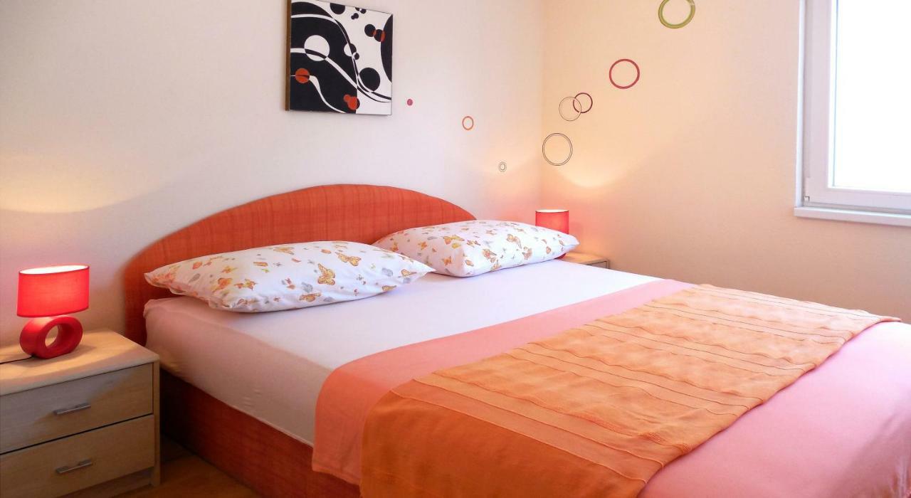 Orange Bamboo Suite Split Exterior foto