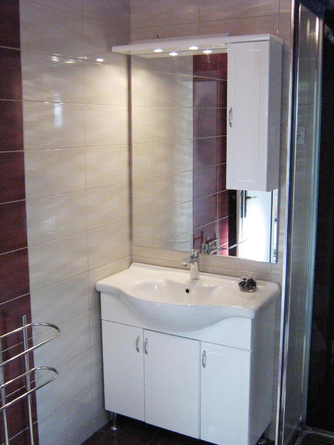 Orange Bamboo Suite Split Exterior foto